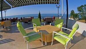 Terrace/patio - Mora Hotel (Trabzon)