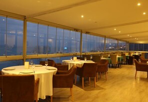 2 restaurants, breakfast, lunch, dinner served; Turkish cuisine