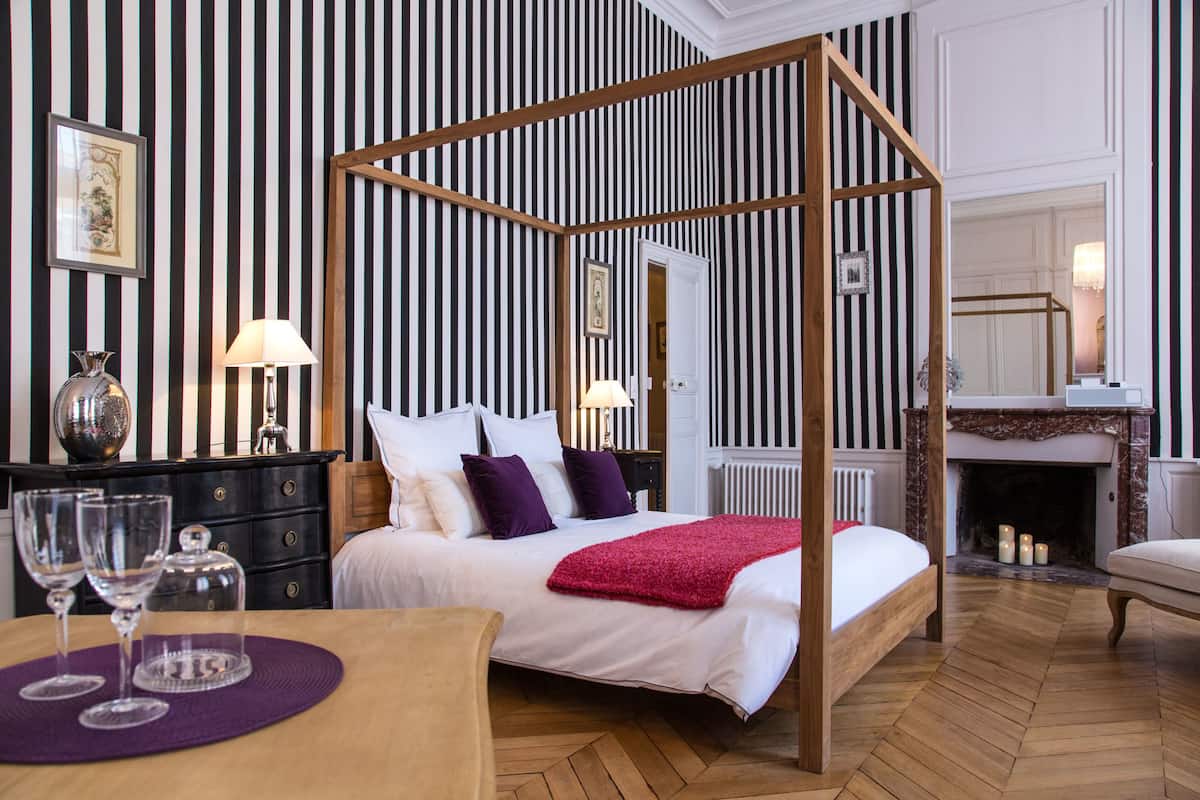 1 habitación, ropa de cama de alta calidad y decoración personalizada