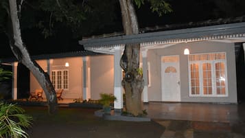 Ngoại thất