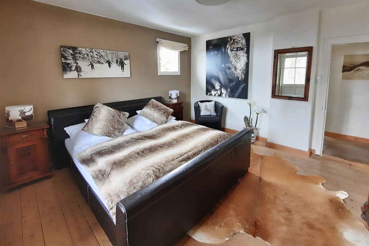 Apartamento Deluxe, 2 habitaciones, balcón, vistas a la montaña (incl. cleaning fee 110 EUR) | Ropa de cama de alta calidad y tabla de planchar con plancha