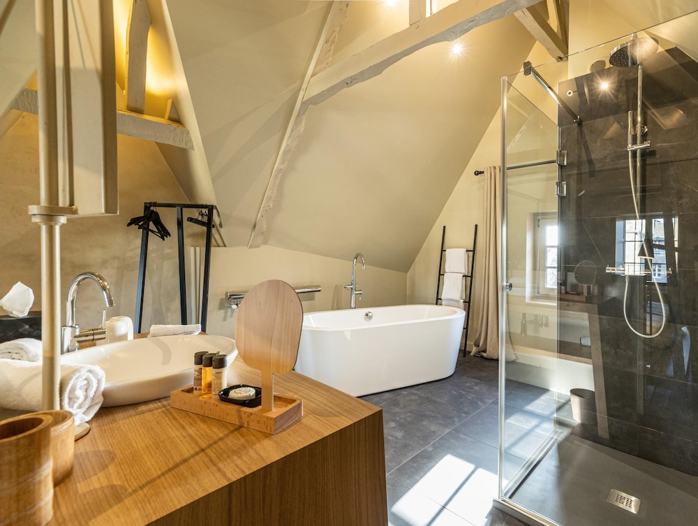 La Maison Pavie, Maison d'hôtes, demeure de Prestige by null