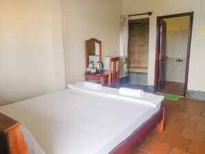 Habitación doble estándar | Minibar, escritorio y wifi gratis 