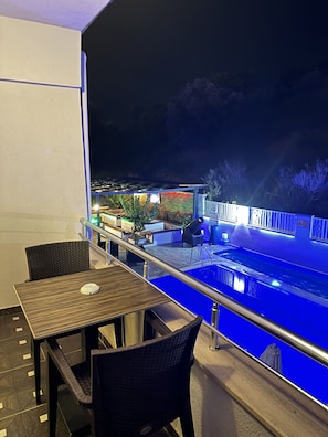 Deluxe Studio, Balcony | Balcony - Street61 Studios (Ortaca)