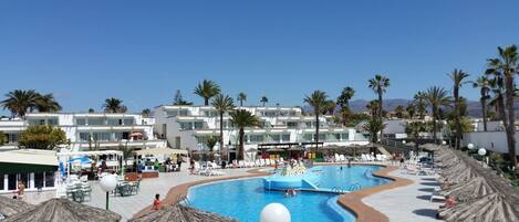 Façana frontal de l'allotjament