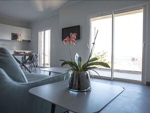 Televisión de pantalla plana