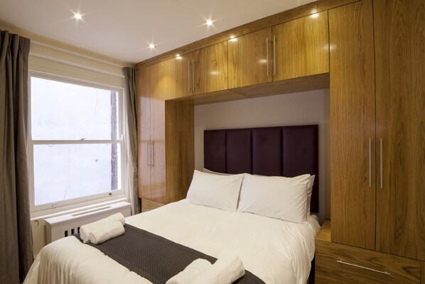 1 bedroom, iron/ironing board, free cots/infant beds, free WiFi - Oxbridge Apartments (London)