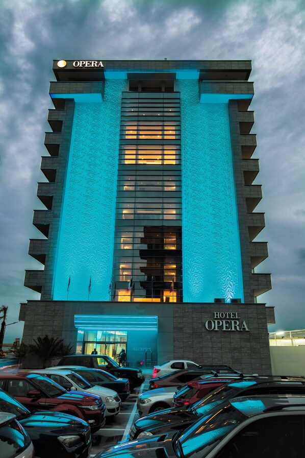 Front of property - evening/night - Hotel Opera (Navodari)