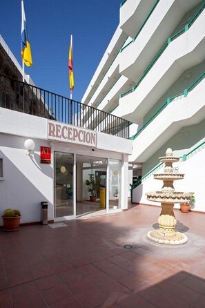 การตกแต่งภายนอก