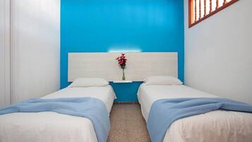 In-room safe, cribs/infant beds, WiFi