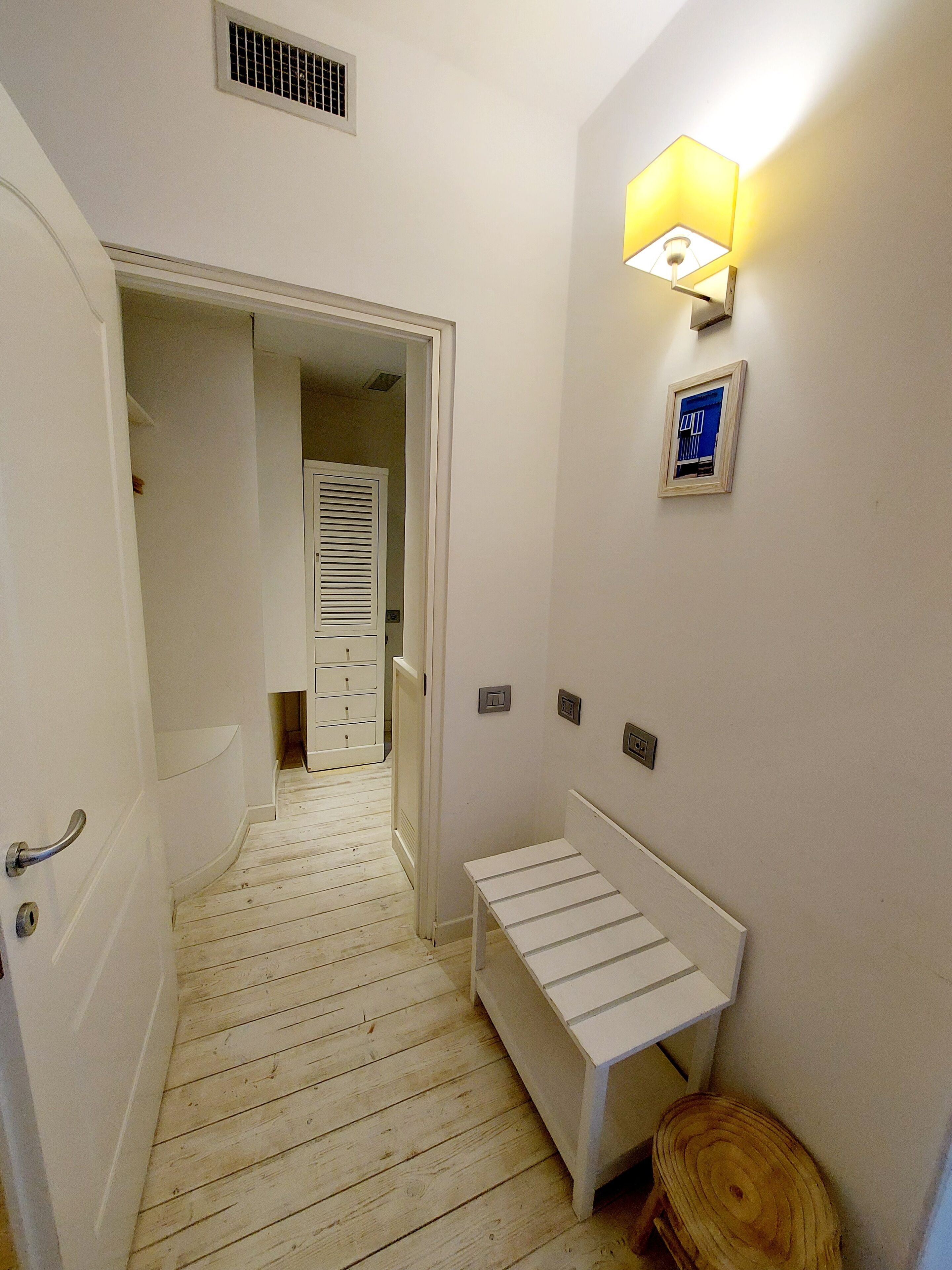 superior double room | 1 bedroom, minibar, in-room safe, desk