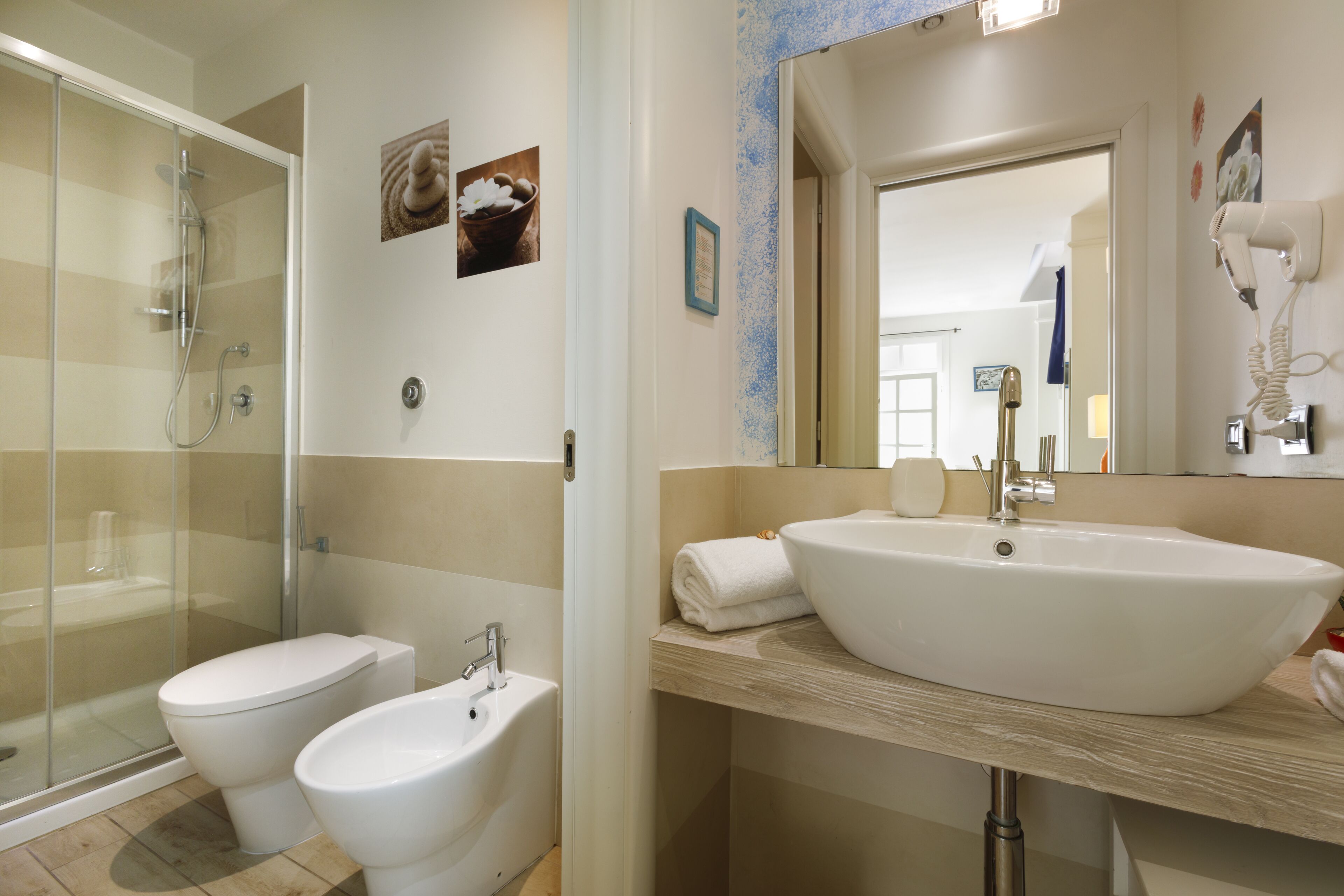 comfort | bathroom | shower, rainfall showerhead, hair dryer, bidet