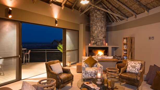 Lobby lounge - Safarihoek Lodge (Kamanjab)
