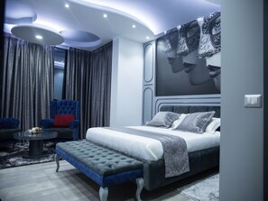 Room - New W Hotel (Tirana)