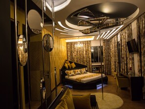 Exclusive Double Room, Balcony, City View | Minibar, in-room safe, desk, free WiFi - New W Hotel (Tirana)