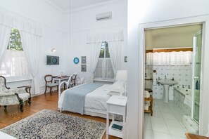 Blue Double Room | Wi-fi percuma 