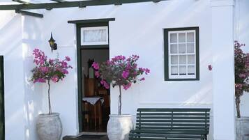 Majoituspaikan sisäänkäynti