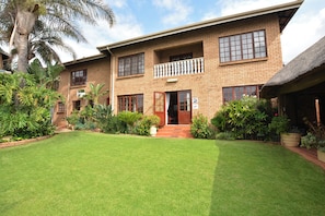 Front of property - Kairos Home Guesthouse Middelburg (Middelburg)