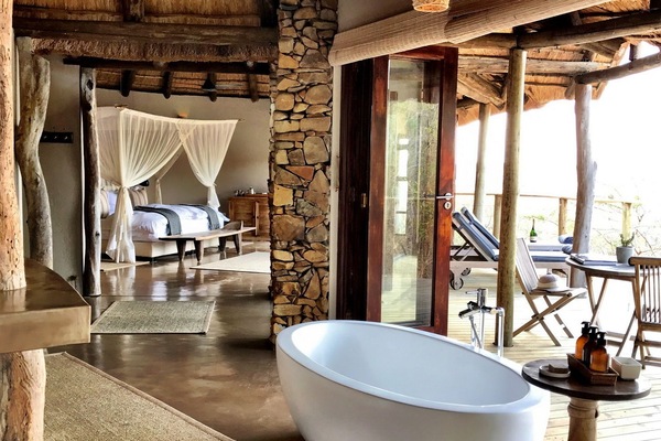 Honeymoon Suite, 1 Bedroom | Deep soaking bathtub