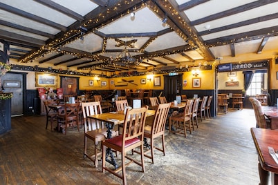 Village Inn