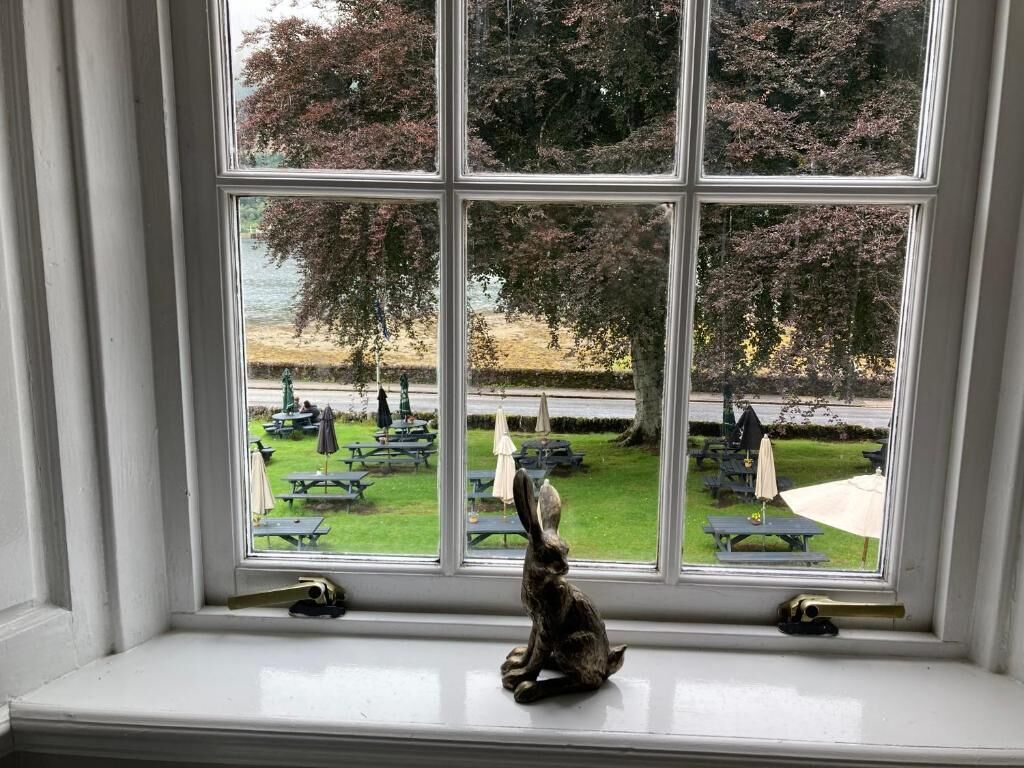 Superior Double Room with Loch View | Bed sheets