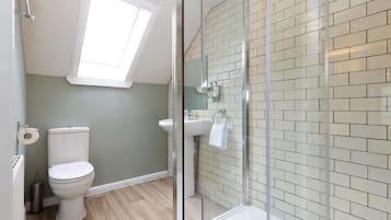 Cottage Double | Bathroom