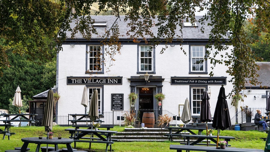 Village Inn