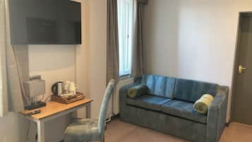 Superior Suite, Ensuite (Large)