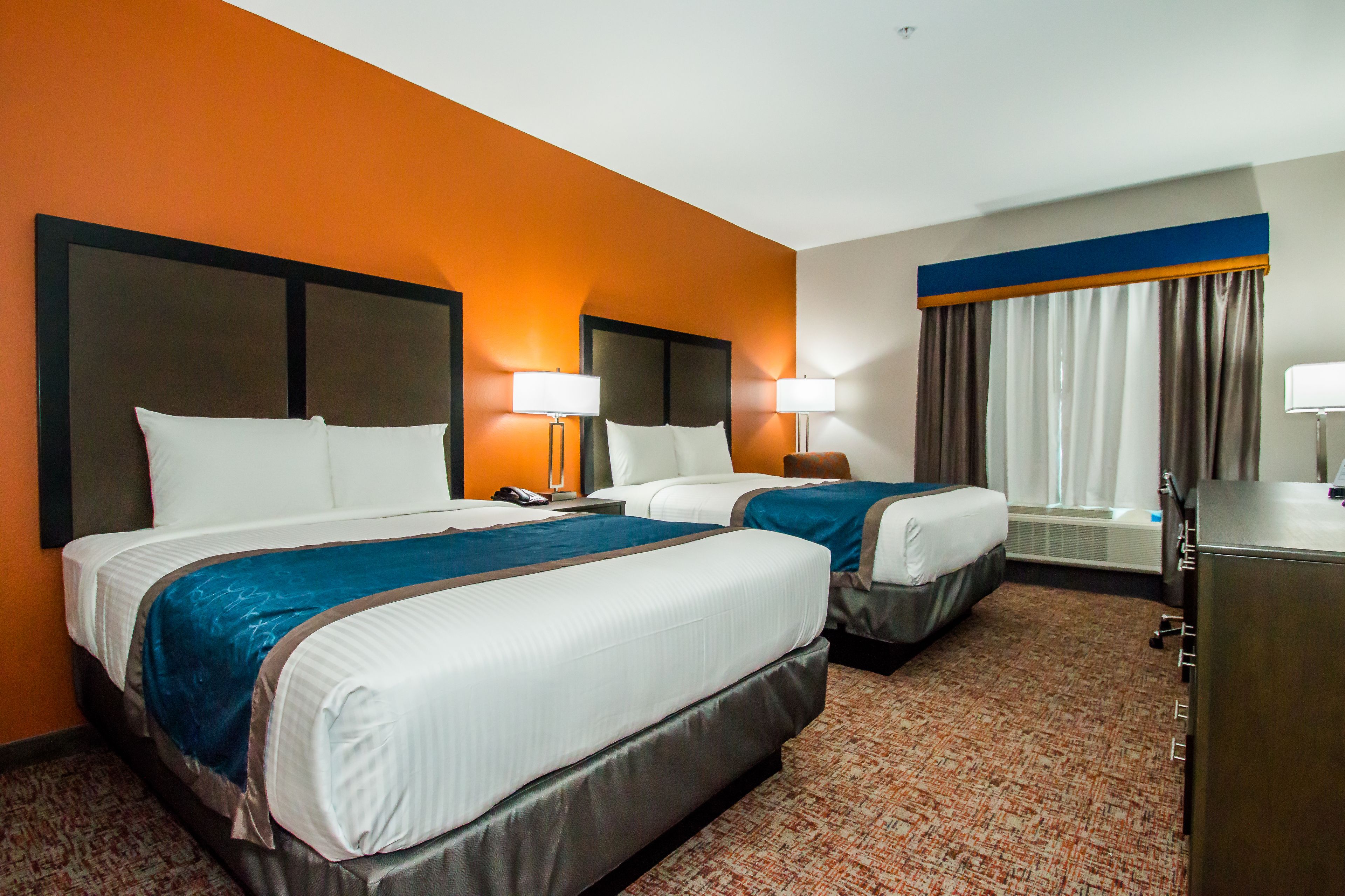 executive double room, 1 bedroom | premium bedding, pillow-top beds, desk, iron/ironing board