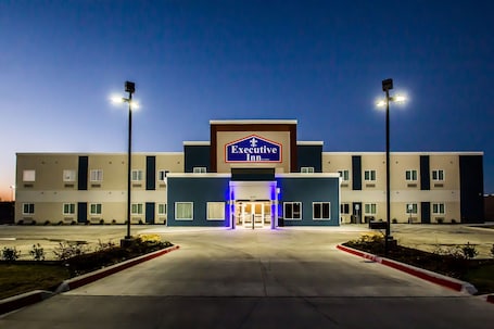 Front of property. Executive Inn Fort Worth West