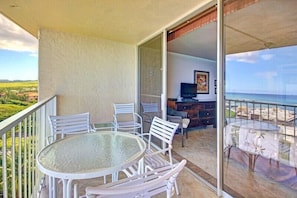Terrace/patio - Royal Kahana #1202 Studio Bedroom Condo by RedAwning (Lahaina)