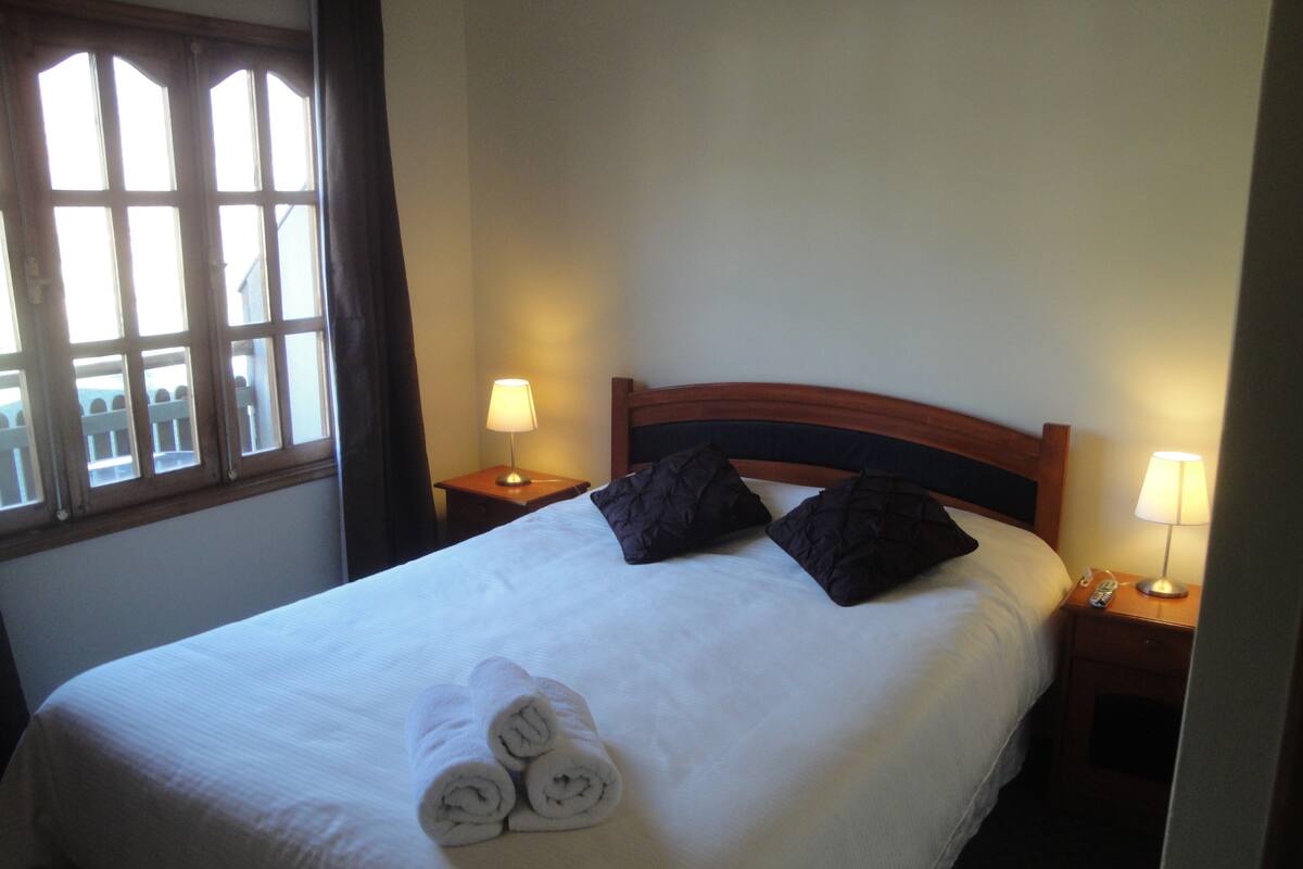 Doppia Standard | Minibar, una cassaforte in camera, Wi-Fi gratuito