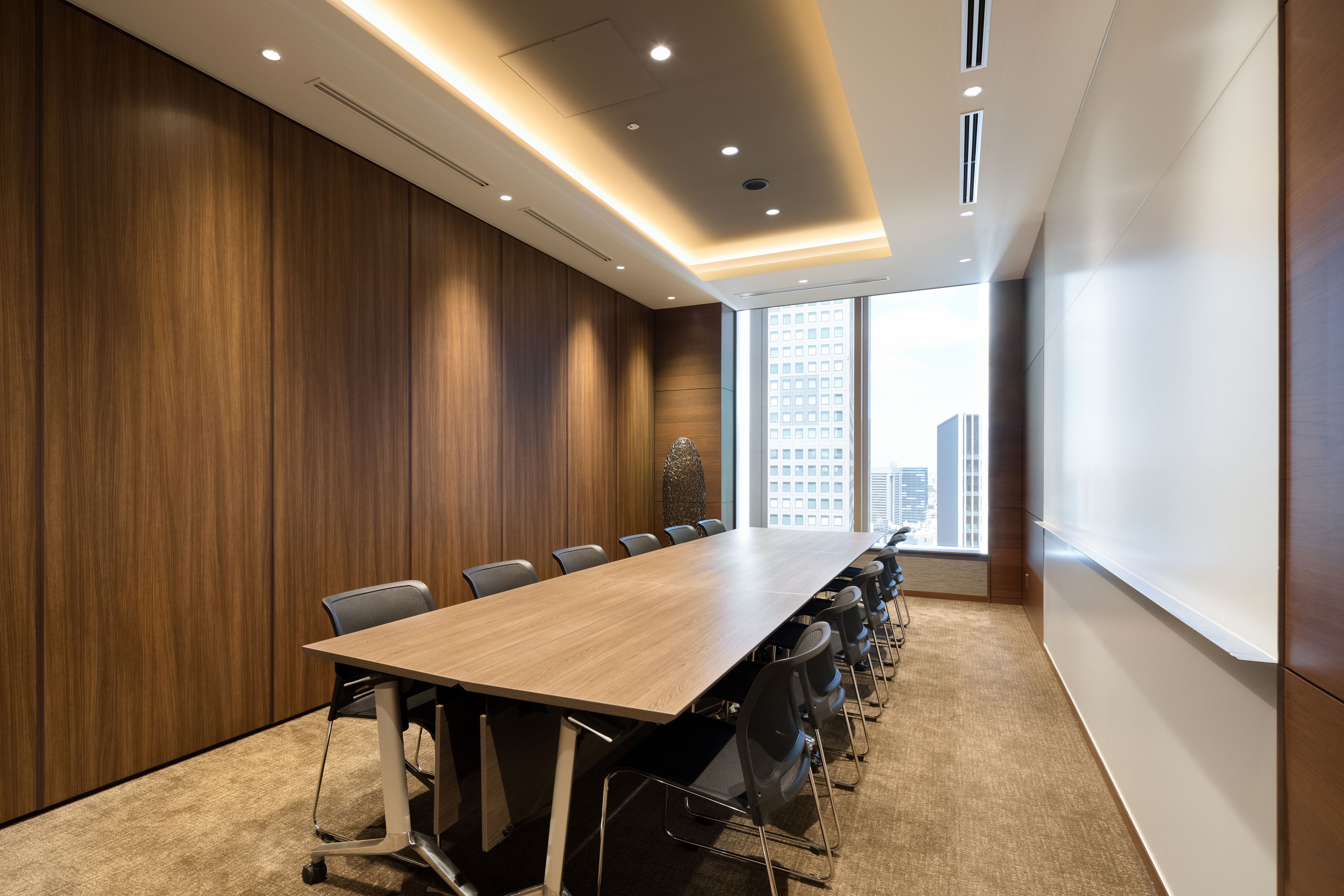 Meeting facility