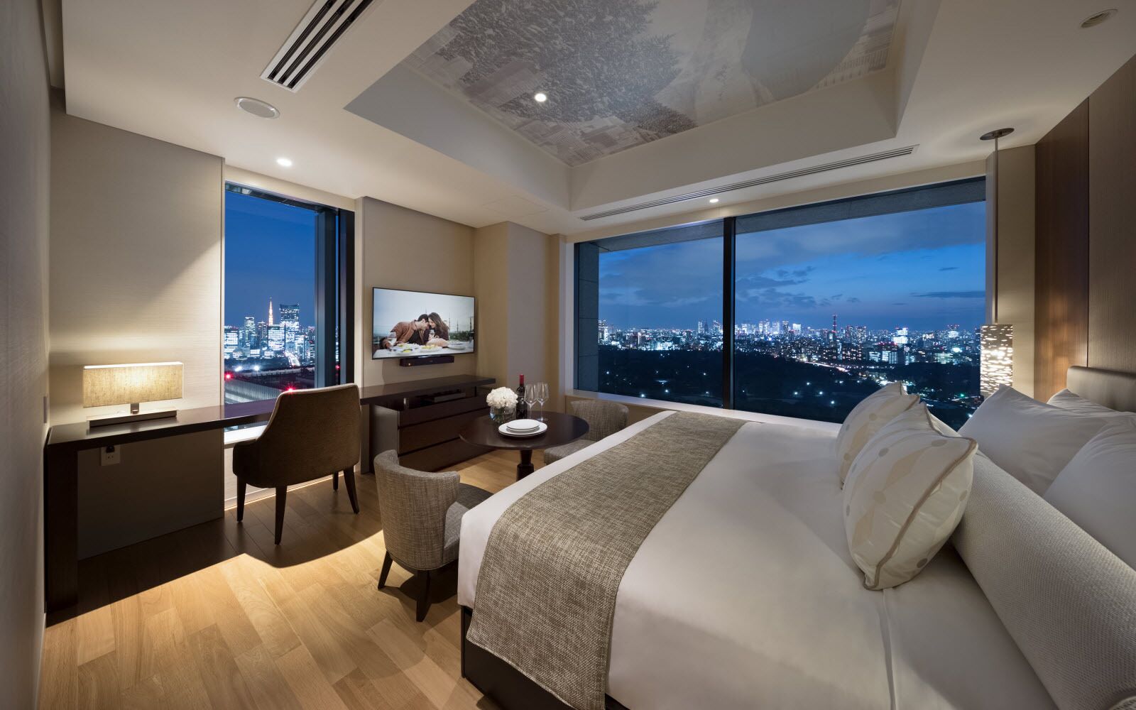In-room safe, desk, soundproofing, iron/ironing board