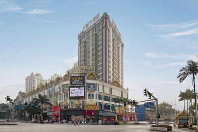 Fortune Hotel