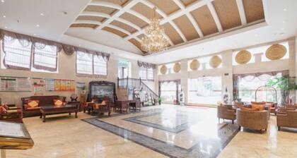 Fortune Hotel