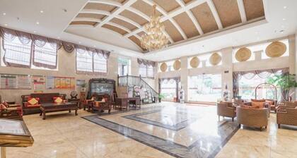 Fortune Hotel