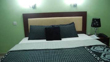 Free WiFi, bed sheets