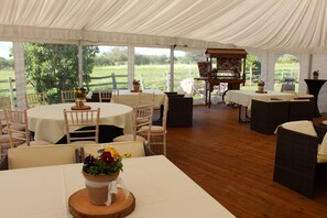 Mittagessen und Abendessen