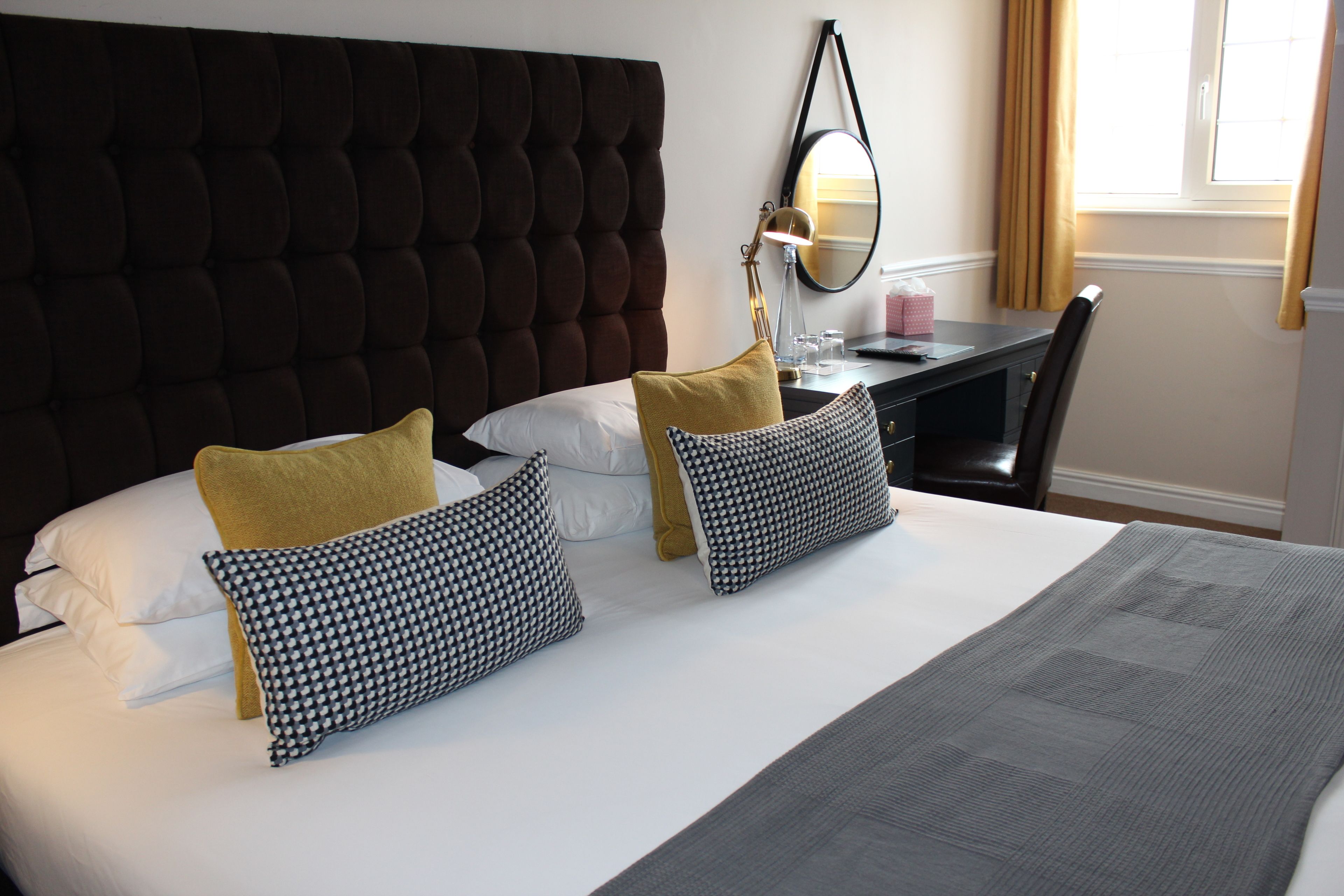 superior double or twin room (twin) | premium bedding, individually decorated, individually furnished, desk