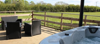 Badgers Mount Hotel