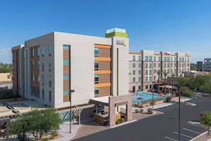 Exterior - Home2 Suites by Hilton Phoenix Tempe, University Research Park (Tempe)
