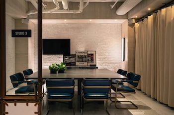 Meeting space at Moxy NYC Times Square