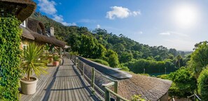 Property grounds - Ikhaya Safari Lodge (Cape Town)