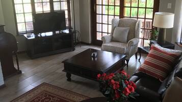 Double Room, Terrace | Egyptian cotton sheets, iron/ironing board, free WiFi, bed sheets