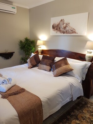 Familie-småhus, hageutsikt | Sengetøy i egyptisk bomull, strykejern/-brett og wi-fi (inkludert)