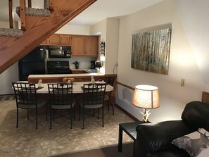 豪華木屋, 2 間臥室, 廚房, 山谷景觀 | 私人廚房 | 大型冰箱、微波爐、咖啡機/沖茶器