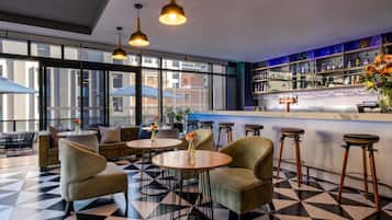 3 bars/lounges, tapas bar, gastropub