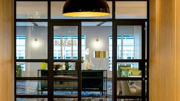 4 ravintolaa, joissa tarjoillaan aamiainen; kansainvälinen keittiö