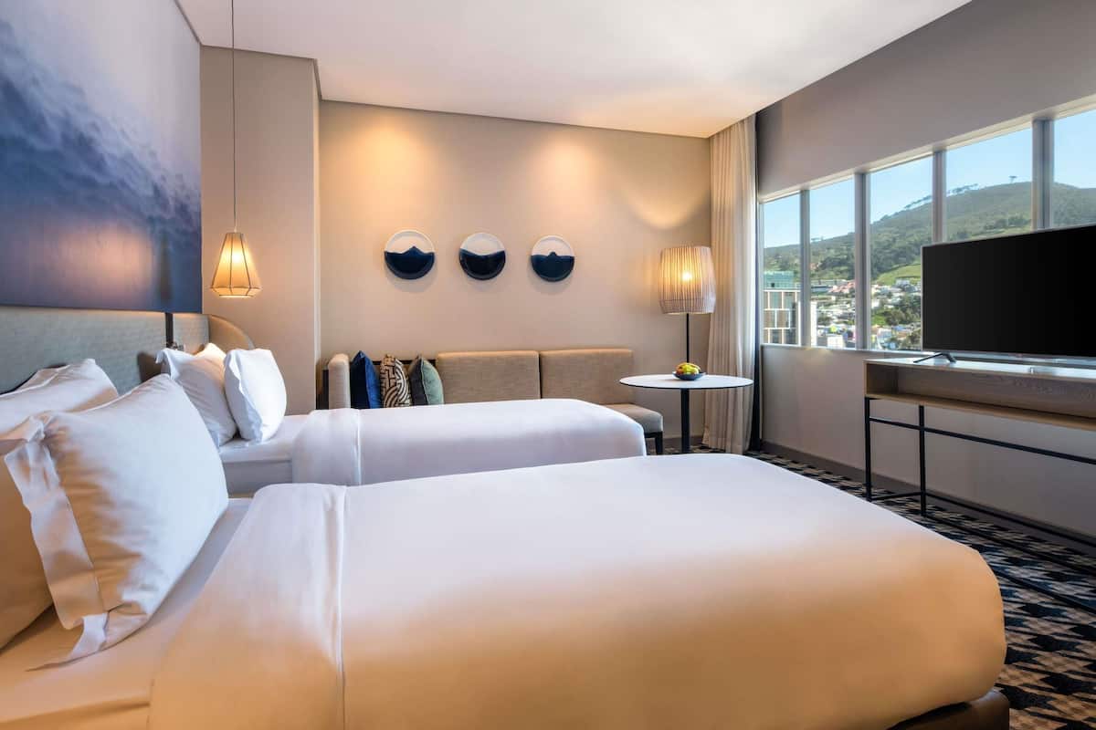 Classic Room, 2 Twin Beds | 1 bedroom, Egyptian cotton sheets, premium bedding, down comforters